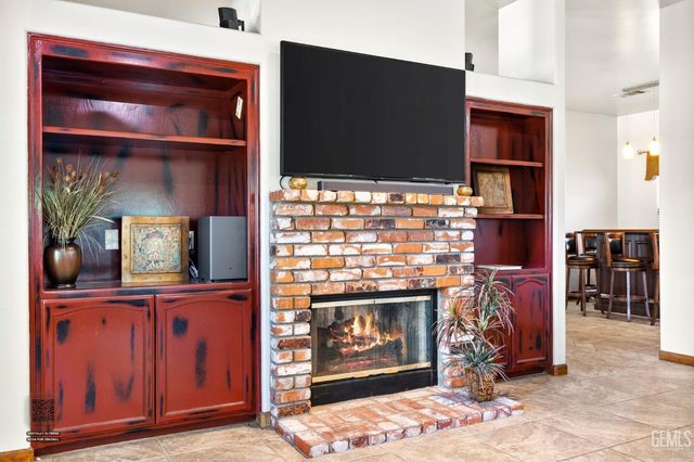 13101 Meacham Road, Bakersfield, CA 93314