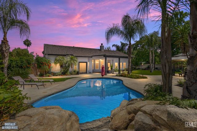 13101 Meacham Road, Bakersfield, CA 93314