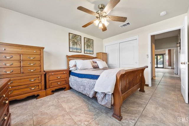 13101 Meacham Road, Bakersfield, CA 93314