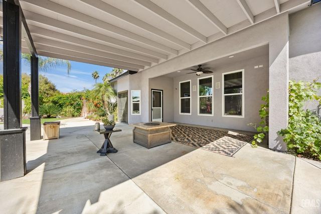 13101 Meacham Road, Bakersfield, CA 93314