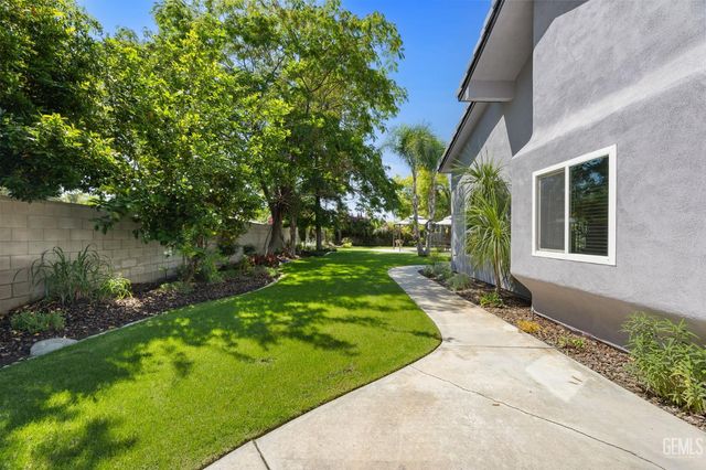 13101 Meacham Road, Bakersfield, CA 93314