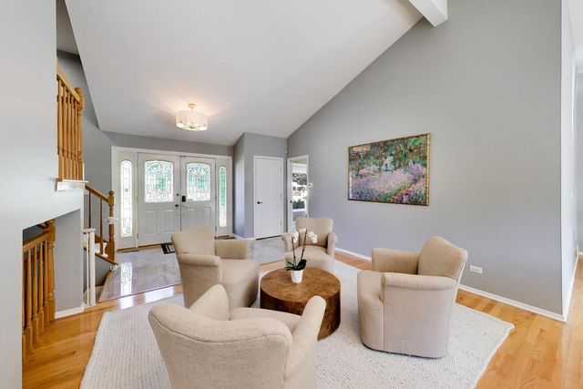 1939 Clover Road, Northbrook, IL 60062