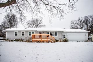 207 Valiant Drive, Henrietta, NY 14623