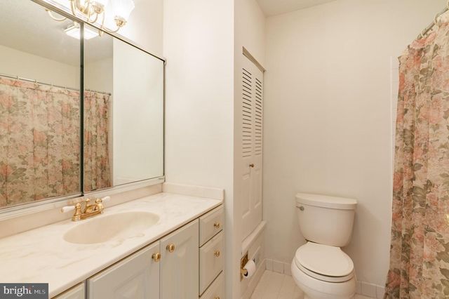 104 REVERE DR, Harleysville, PA 19438