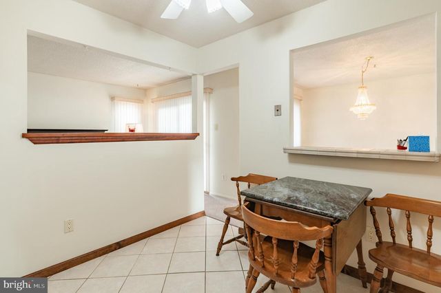 104 REVERE DR, Harleysville, PA 19438