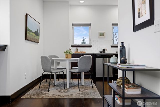 2011 Cornwall Avenue, Bellingham, WA 98225