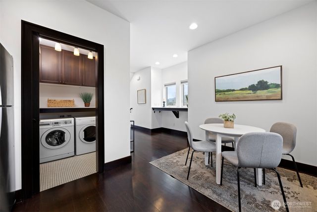 2011 Cornwall Avenue, Bellingham, WA 98225