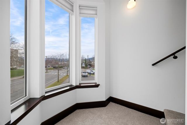 2011 Cornwall Avenue, Bellingham, WA 98225