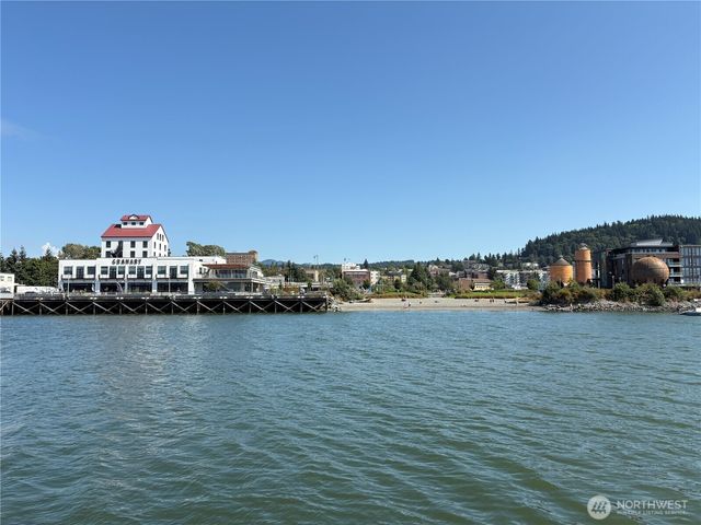 2011 Cornwall Avenue, Bellingham, WA 98225