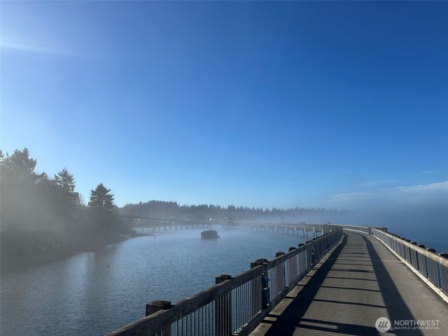 2011 Cornwall Avenue, Bellingham, WA 98225