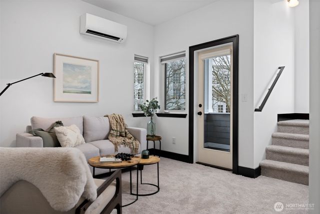 2011 Cornwall Avenue, Bellingham, WA 98225