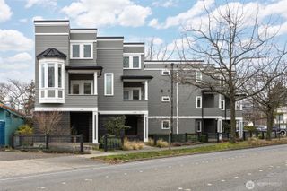 2011 Cornwall Avenue, Bellingham, WA 98225