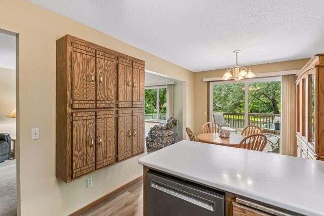 6281 Cavell Avenue N, Brooklyn Park, MN 55428