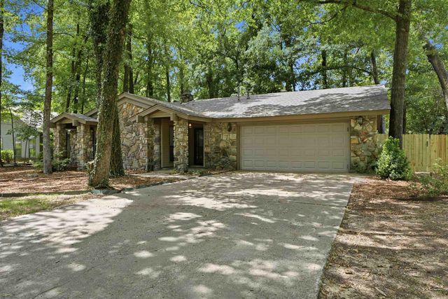 17 Fernwood Drive, Conway, AR 72034