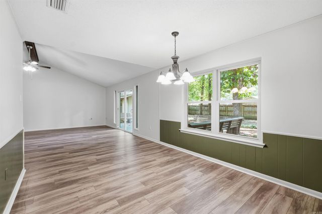 17 Fernwood Drive, Conway, AR 72034