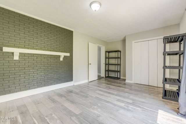 660 Way Cross Road, Church Hill, TN 37642