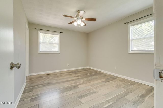660 Way Cross Road, Church Hill, TN 37642