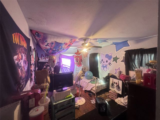 5933 Diaz Avenue, Fort Worth, TX 76107