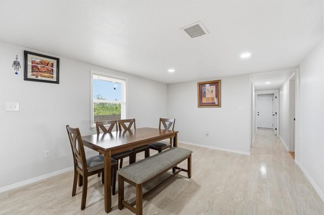 1114 Road 5601, Cleveland, TX 77327