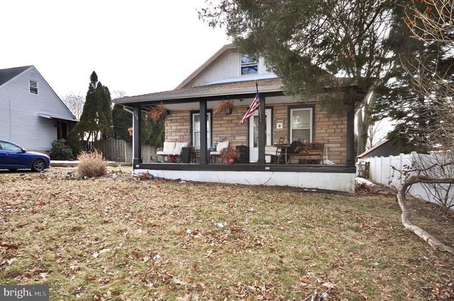 433 WALNUT AVE, Feasterville-trevose, PA 19053