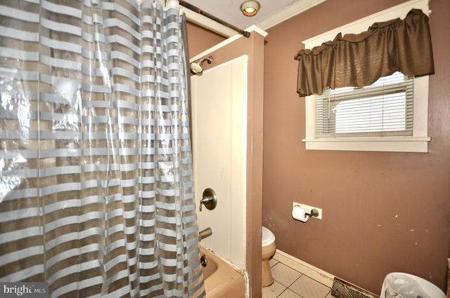 433 WALNUT AVE, Feasterville-trevose, PA 19053