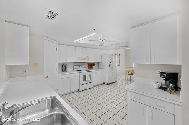 8700 Ridgewood Avenue B202, Cape Canaveral, FL 32920