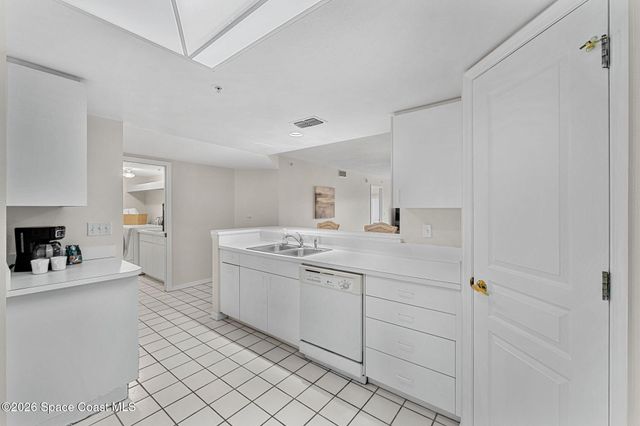 8700 Ridgewood Avenue B202, Cape Canaveral, FL 32920