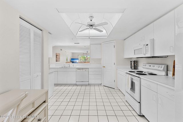 8700 Ridgewood Avenue B202, Cape Canaveral, FL 32920