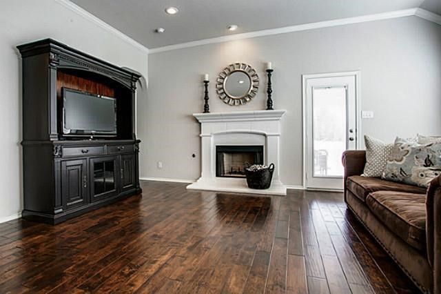 8928 Manana Street, Fort Worth, TX 76244