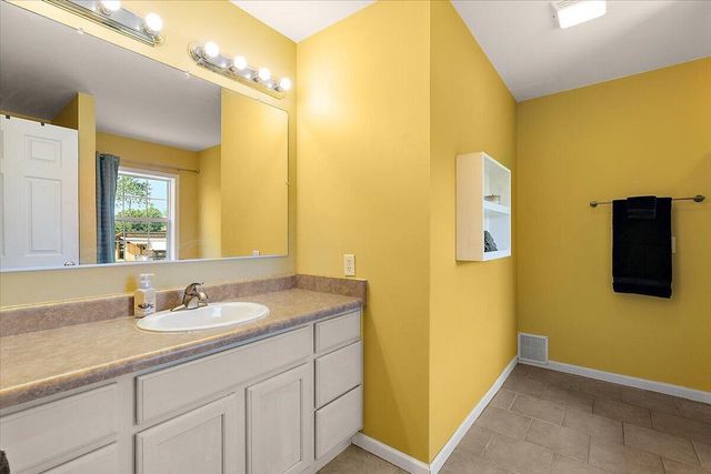 2171 Walking Horse Lane, Allegan, MI 49010
