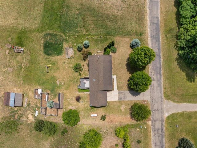 2171 Walking Horse Lane, Allegan, MI 49010