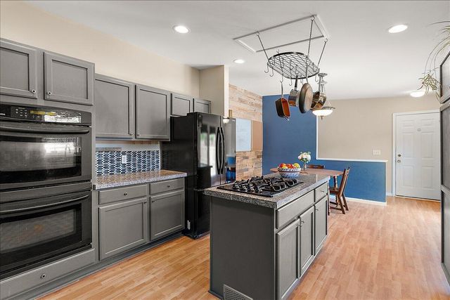 2171 Walking Horse Lane, Allegan, MI 49010