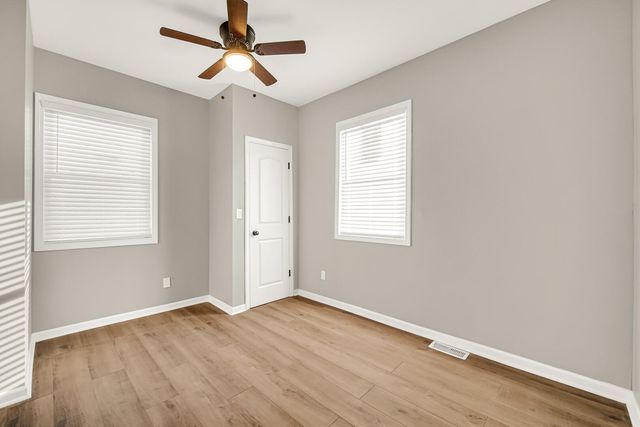 734 E 41st Avenue, Gary, IN 46409