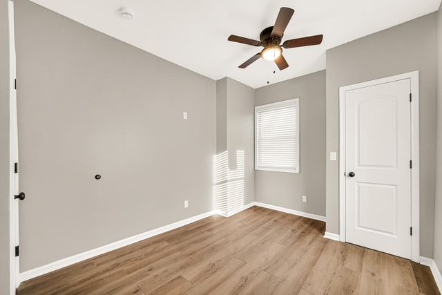 734 E 41st Avenue, Gary, IN 46409