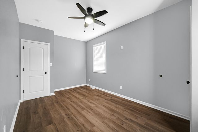 734 E 41st Avenue, Gary, IN 46409