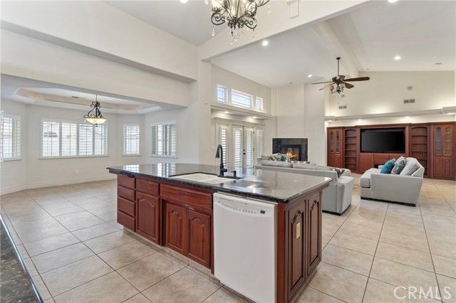 3255 Hollow, Madera, CA 93637