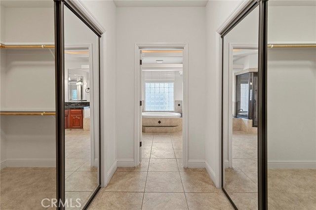 3255 Hollow, Madera, CA 93637