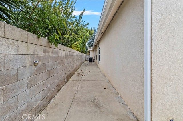 3255 Hollow, Madera, CA 93637