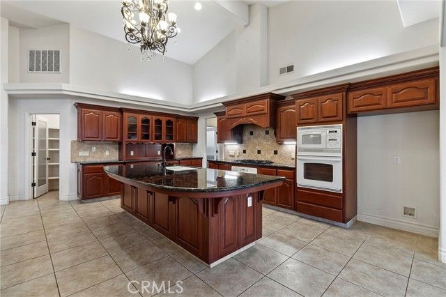 3255 Hollow, Madera, CA 93637