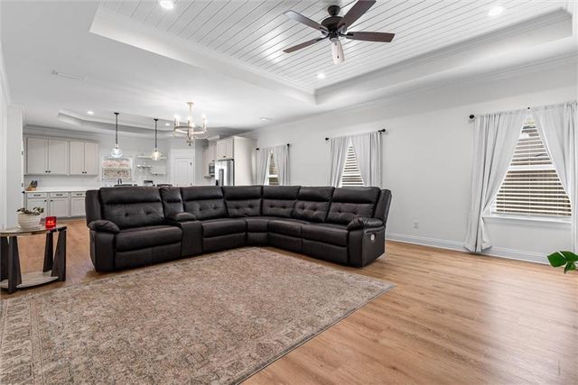 556 Shady Oak Drive, Mobile, AL 36608