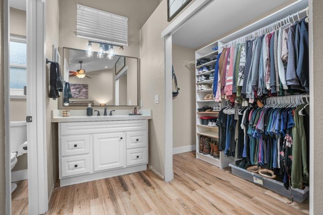 5125 Amaro Way, Salida, CA 95368