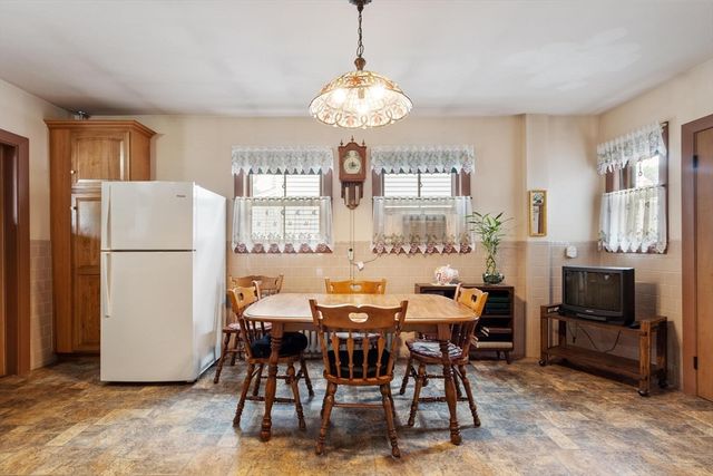 8 Chase Street, Beverly, MA 01915