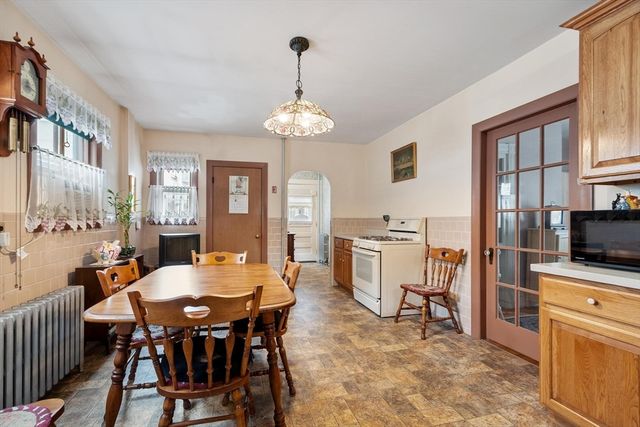 8 Chase Street, Beverly, MA 01915
