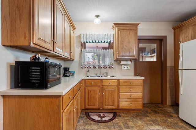 8 Chase Street, Beverly, MA 01915