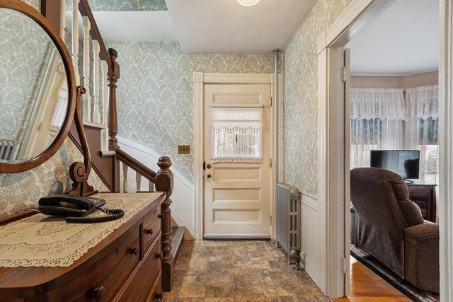 8 Chase Street, Beverly, MA 01915