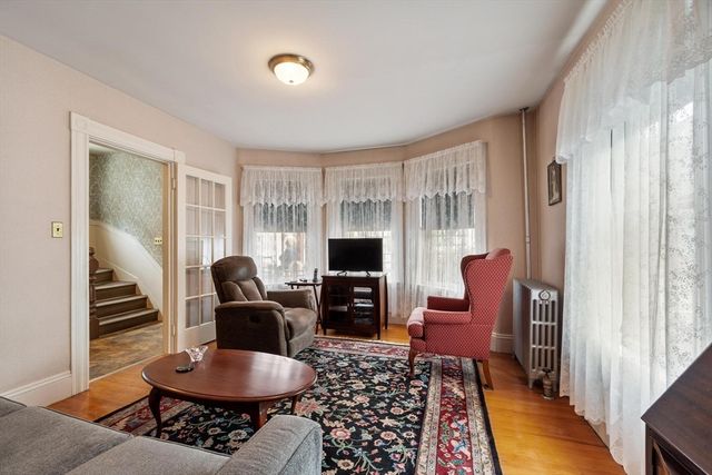 8 Chase Street, Beverly, MA 01915