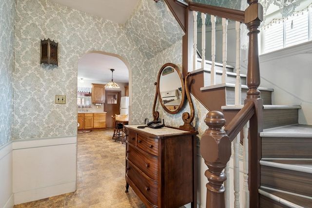 8 Chase Street, Beverly, MA 01915