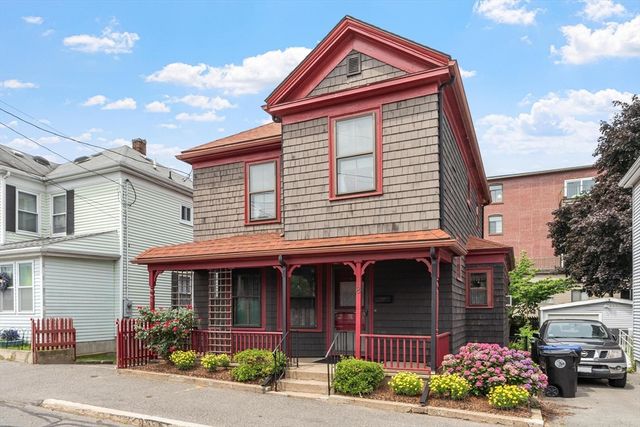 8 Chase Street, Beverly, MA 01915