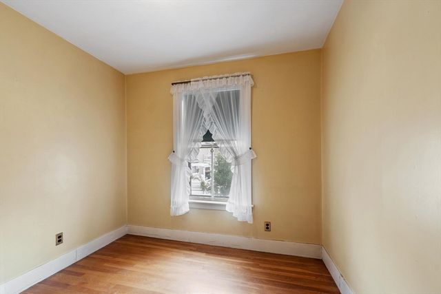 8 Chase Street, Beverly, MA 01915