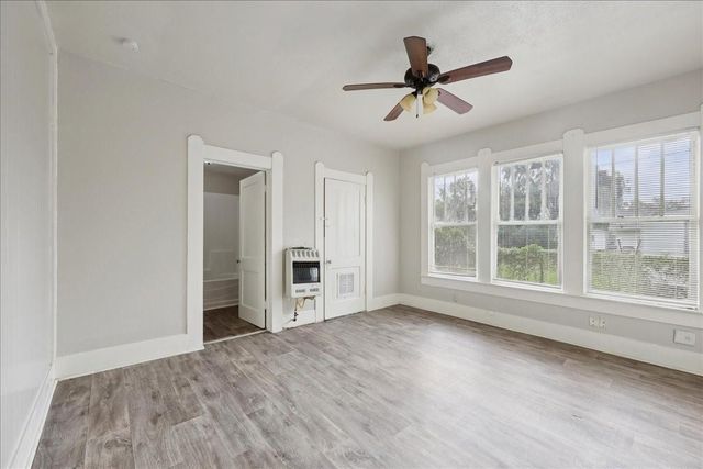 2370 Orange Street, Beaumont, TX 77701